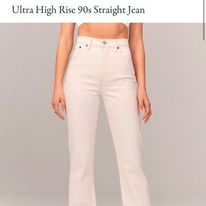 NWOT Abercrombie & Fitch 90’s Ultra High Rise Straight Jeans Off White Cream